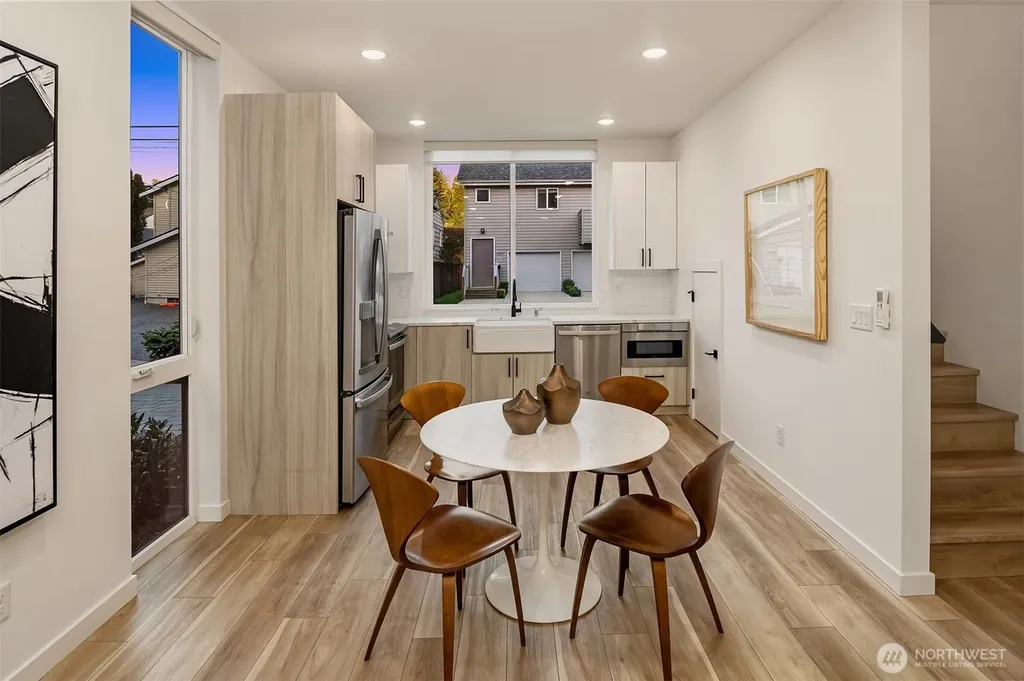 3406 34th Avenue W Seattle WA 98199