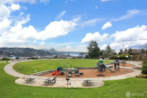 3406 34th Avenue W Seattle WA 98199