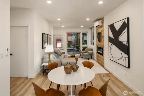 3406 34th Avenue W Seattle WA 98199