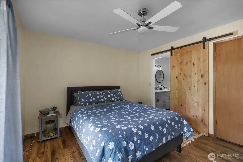 381 E Soundview Drive Shelton WA 98584