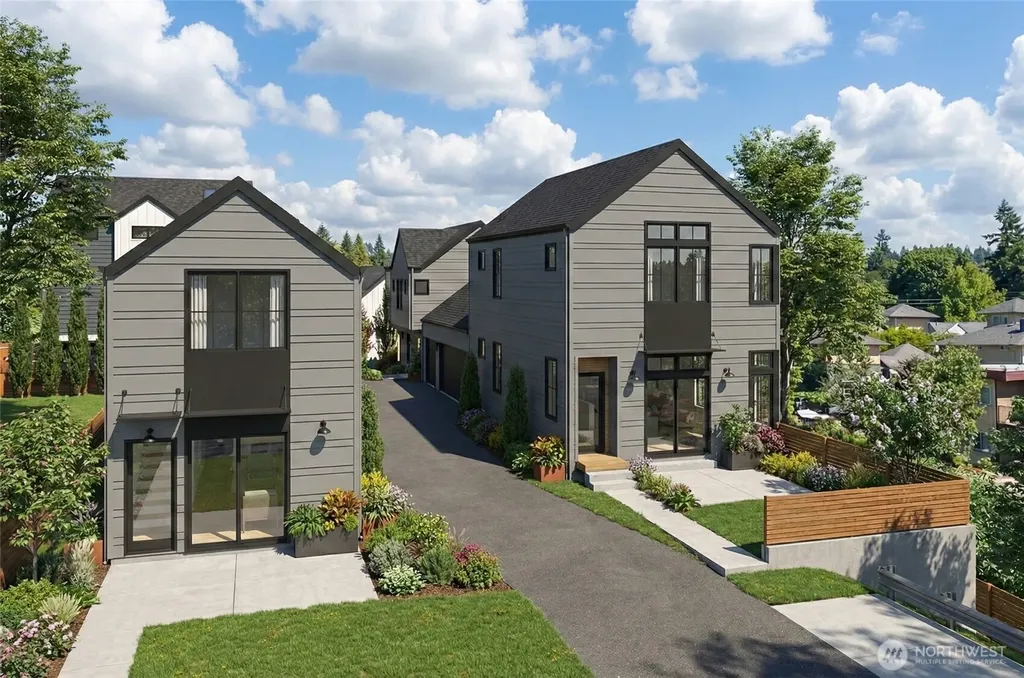 2815 S Bradford Place Seattle WA 98108