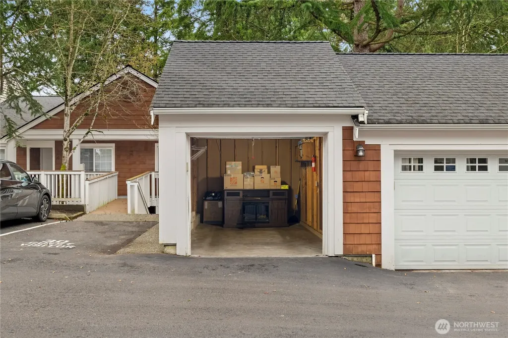 3018 128th Avenue SE Bellevue WA 98005