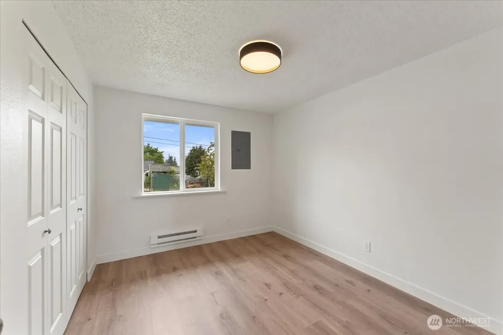 1113 E 61st Street Tacoma WA 98404