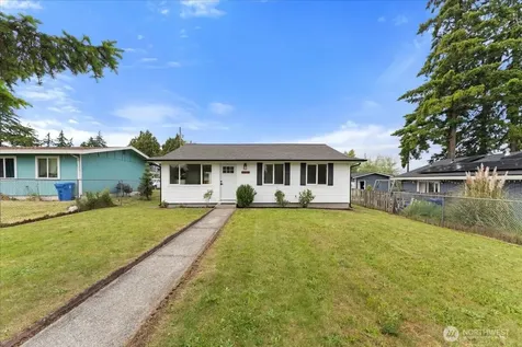 1113 E 61st Street Tacoma WA 98404