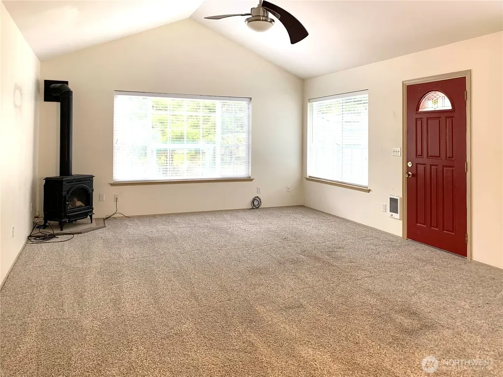 419 Lake West Loop NE Ocean Shores WA 98569