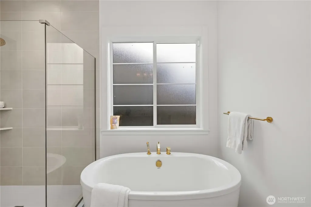 23380 SE Larch Street Black Diamond WA 98010
