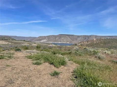 4 Highway 174 Grand Coulee WA 99133