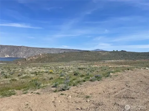3 Highway 174 Grand Coulee WA 99133