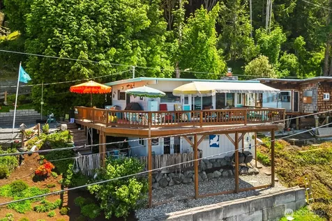 9607 66th Avenue NW Tulalip WA 98271
