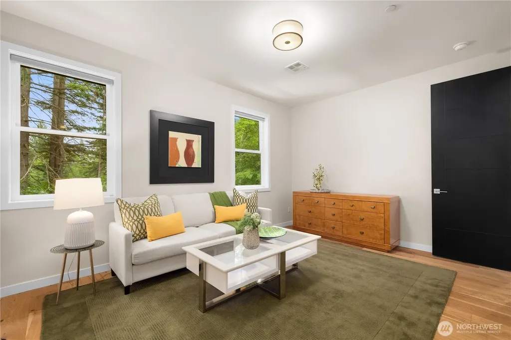 10350 348th Avenue SE Snoqualmie WA 98065