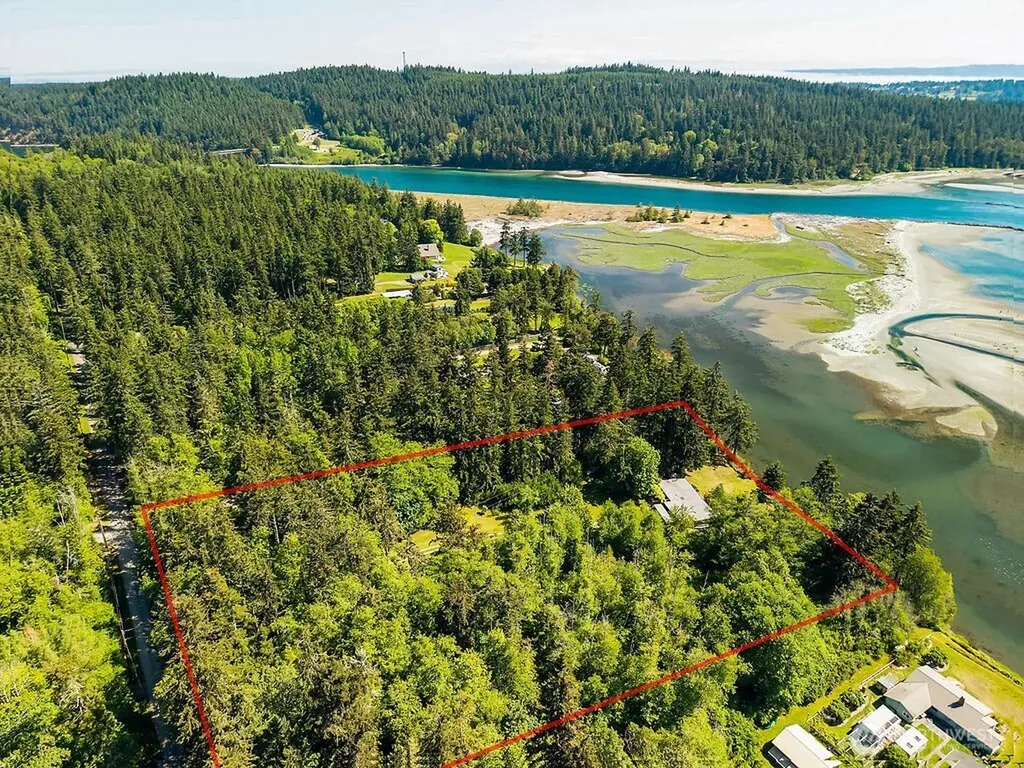 210 Cleveland Street Port Hadlock WA 98339