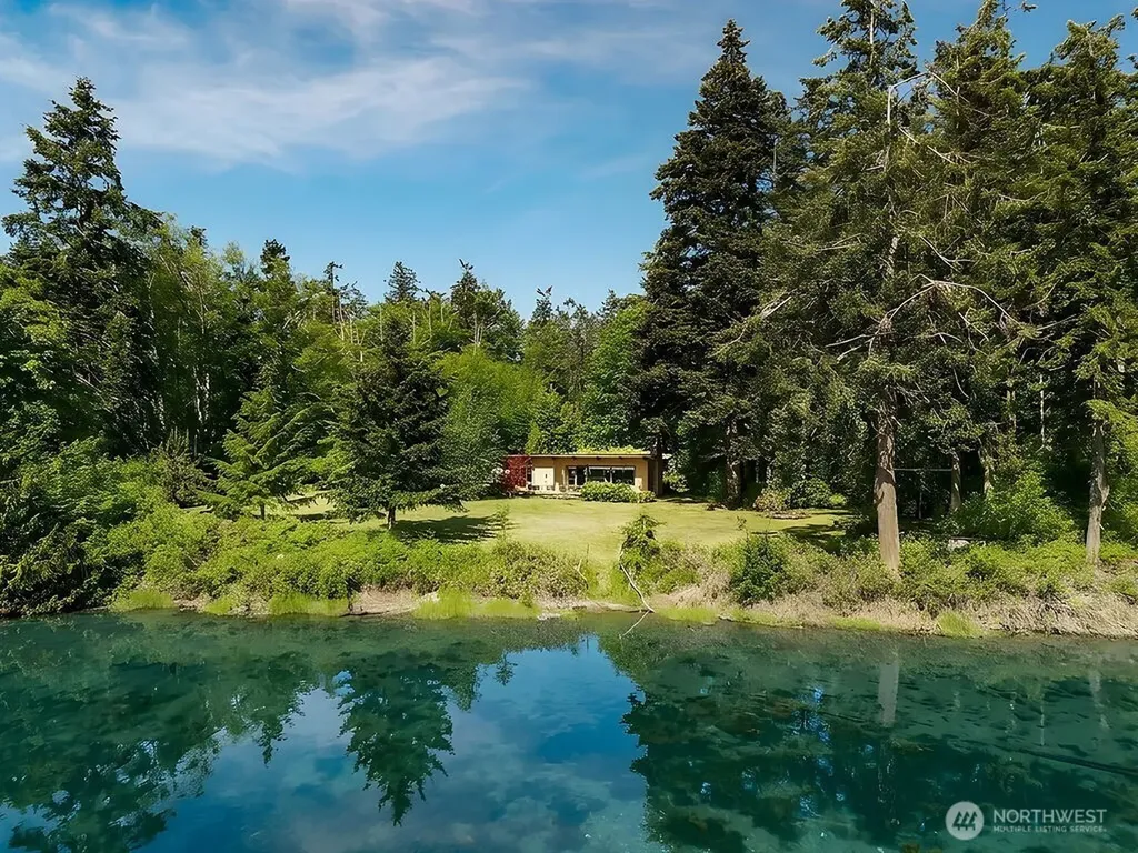 210 Cleveland Street Port Hadlock WA 98339