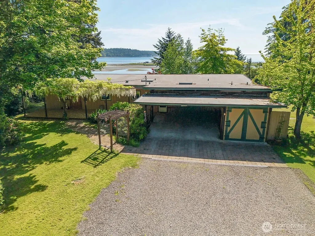 210 Cleveland Street Port Hadlock WA 98339
