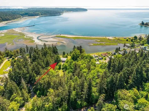 210 Cleveland Street Port Hadlock WA 98339