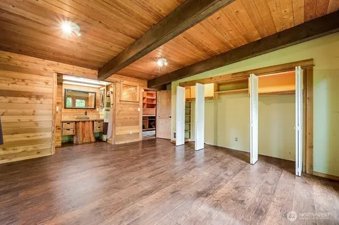 210 Cleveland Street Port Hadlock WA 98339