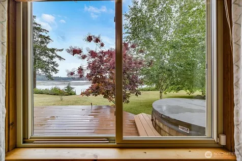 210 Cleveland Street Port Hadlock WA 98339