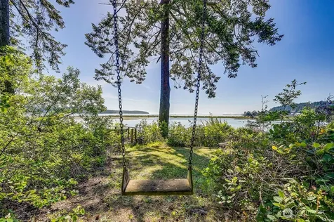 210 Cleveland Street Port Hadlock WA 98339