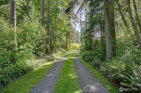 210 Cleveland Street Port Hadlock WA 98339