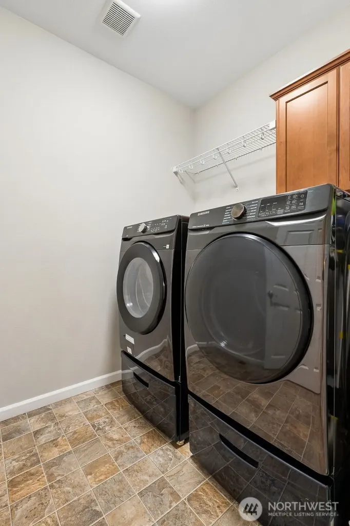 8842 28th Way SE Olympia WA 98513