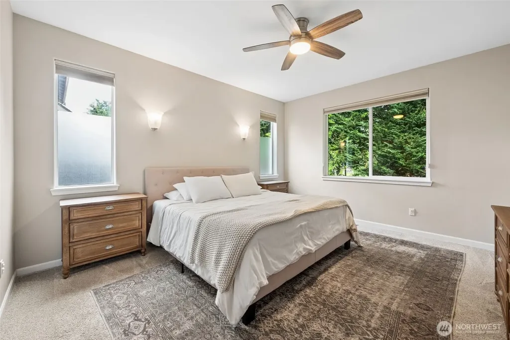 8842 28th Way SE Olympia WA 98513