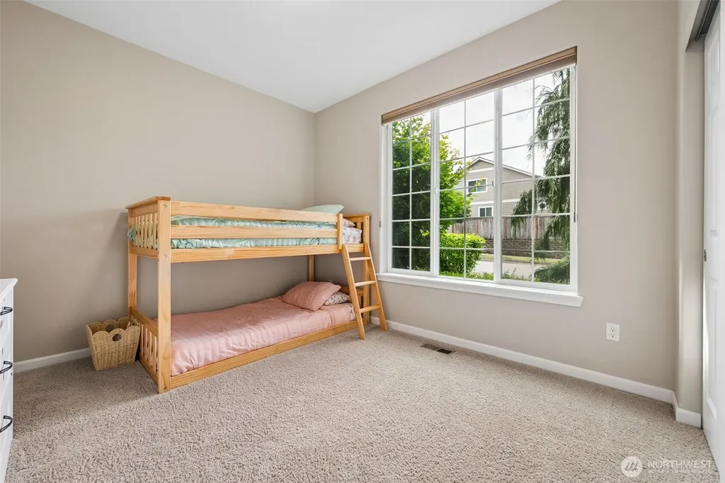 8842 28th Way SE Olympia WA 98513