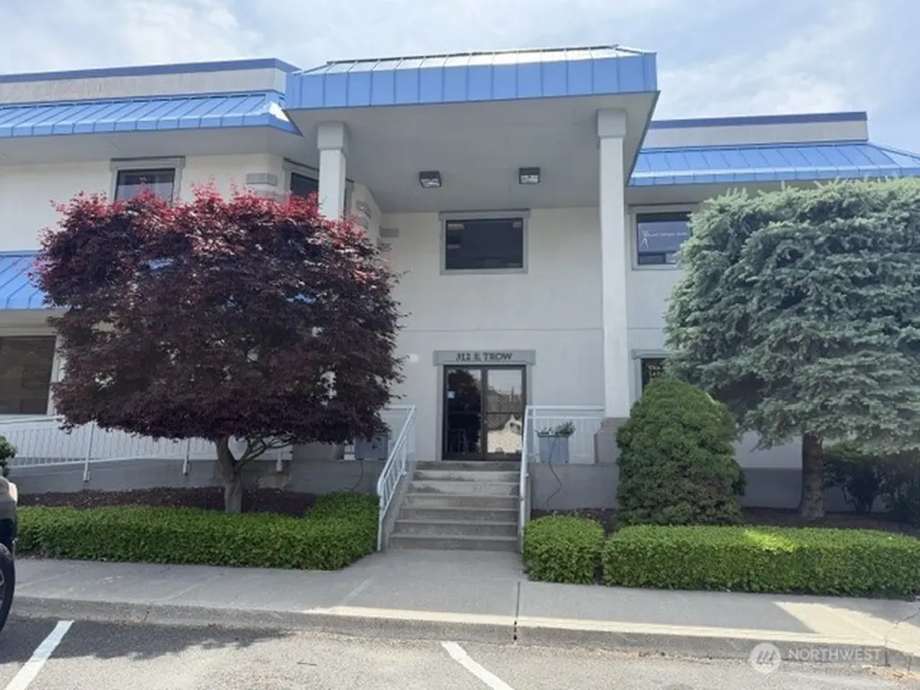 312 E Trow Avenue Chelan WA 98816