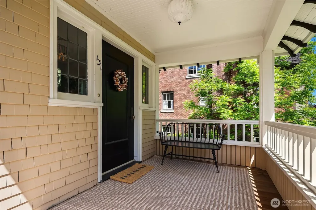 131 Madrona Place E Seattle WA 98112
