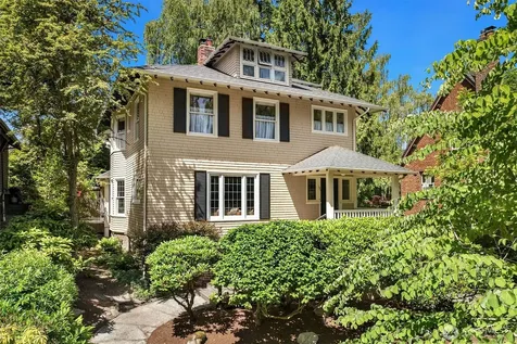 131 Madrona Place E Seattle WA 98112