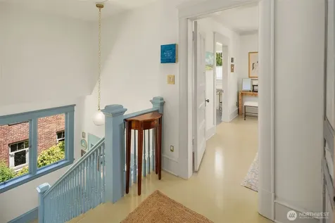 131 Madrona Place E Seattle WA 98112