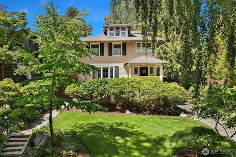 131 Madrona Place E Seattle WA 98112