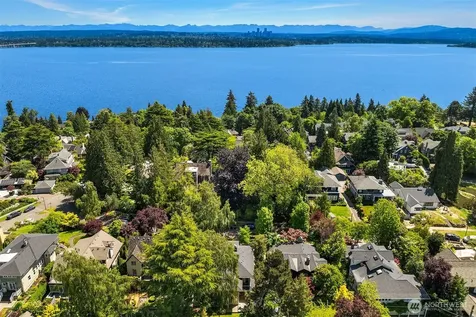 131 Madrona Place E Seattle WA 98112
