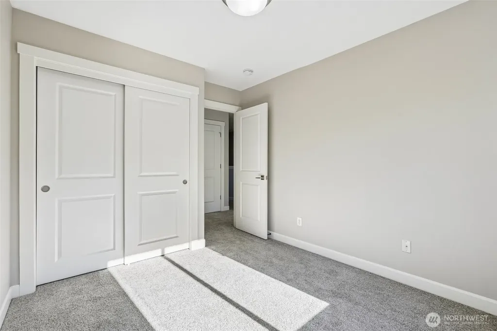 16520 SE 40th Circle Vancouver WA 98683