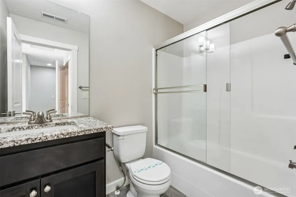 16520 SE 40th Circle Vancouver WA 98683