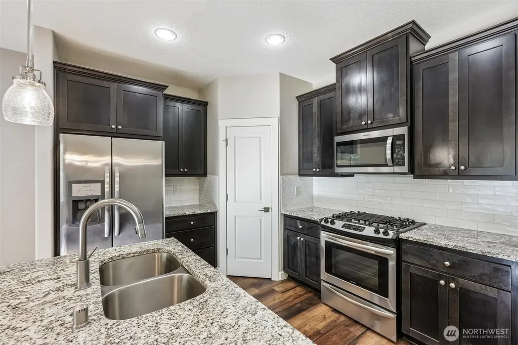 16520 SE 40th Circle Vancouver WA 98683