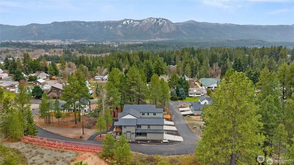 613 Compass (Lot 21) Place Cle Elum WA 98922