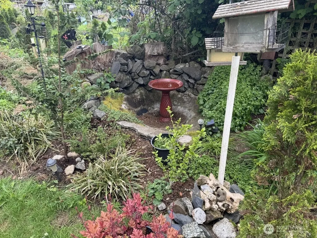 4563 SE Foss Road Port Orchard WA 98366