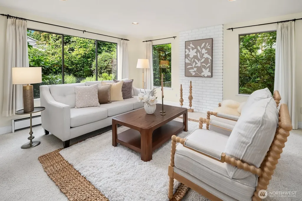 2958 72nd Avenue SE Mercer Island WA 98040