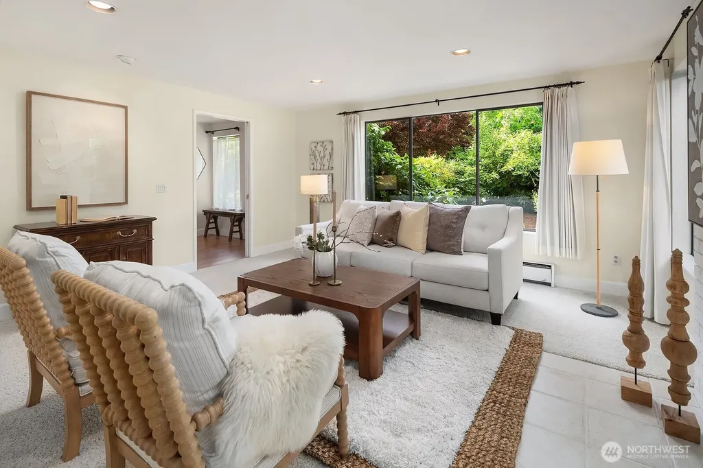 2958 72nd Avenue SE Mercer Island WA 98040