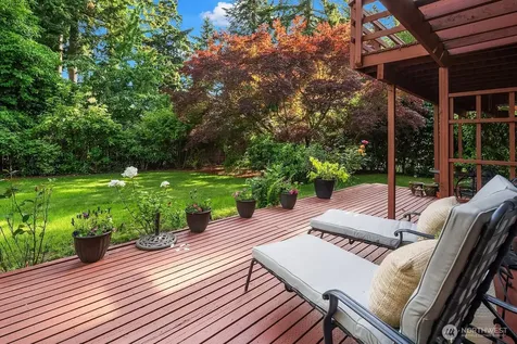 2958 72nd Avenue SE Mercer Island WA 98040
