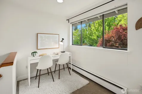 2958 72nd Avenue SE Mercer Island WA 98040