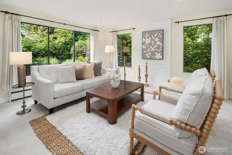 2958 72nd Avenue SE Mercer Island WA 98040