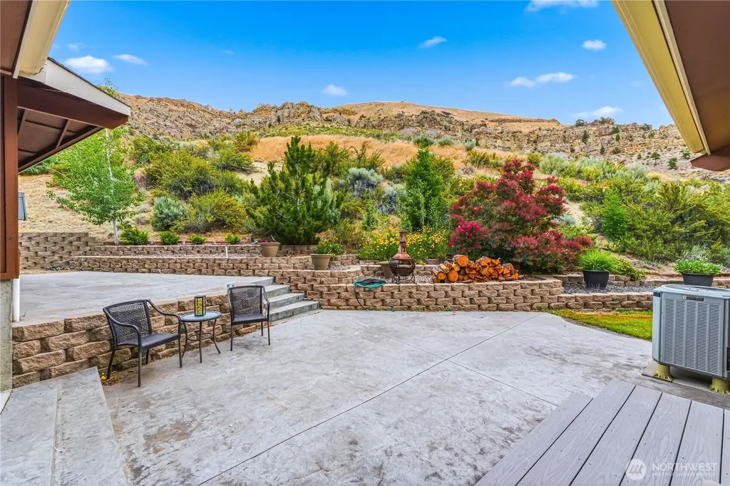 1246 Pitcher Canyon Wenatchee WA 98801