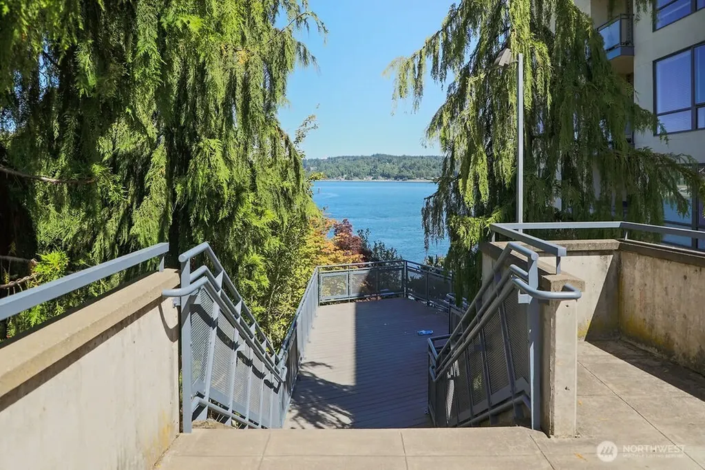 400 Washington Bremerton WA 98337