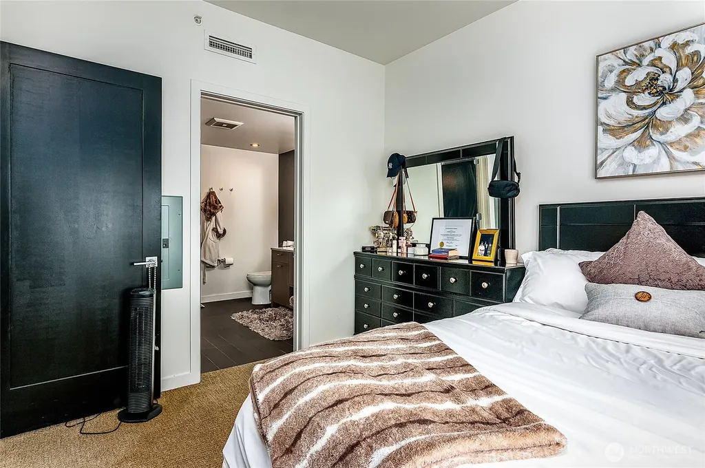 1321 Seneca Street Seattle WA 98104