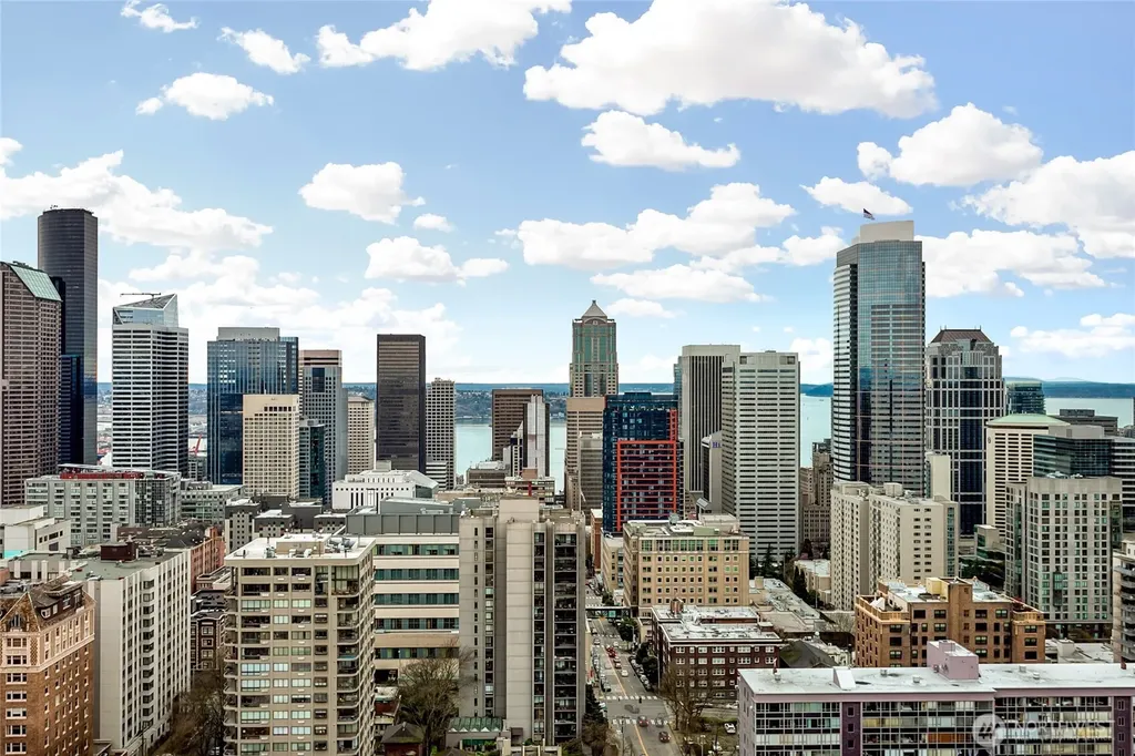 1321 Seneca Street Seattle WA 98104