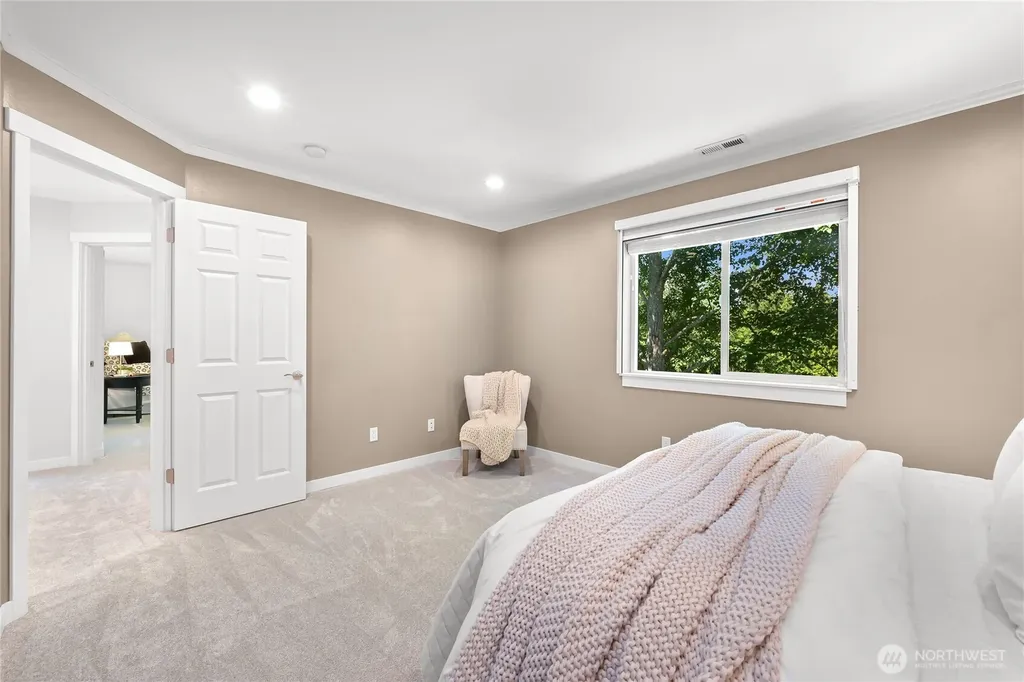 295 Whitetail Loop Blaine WA 98230