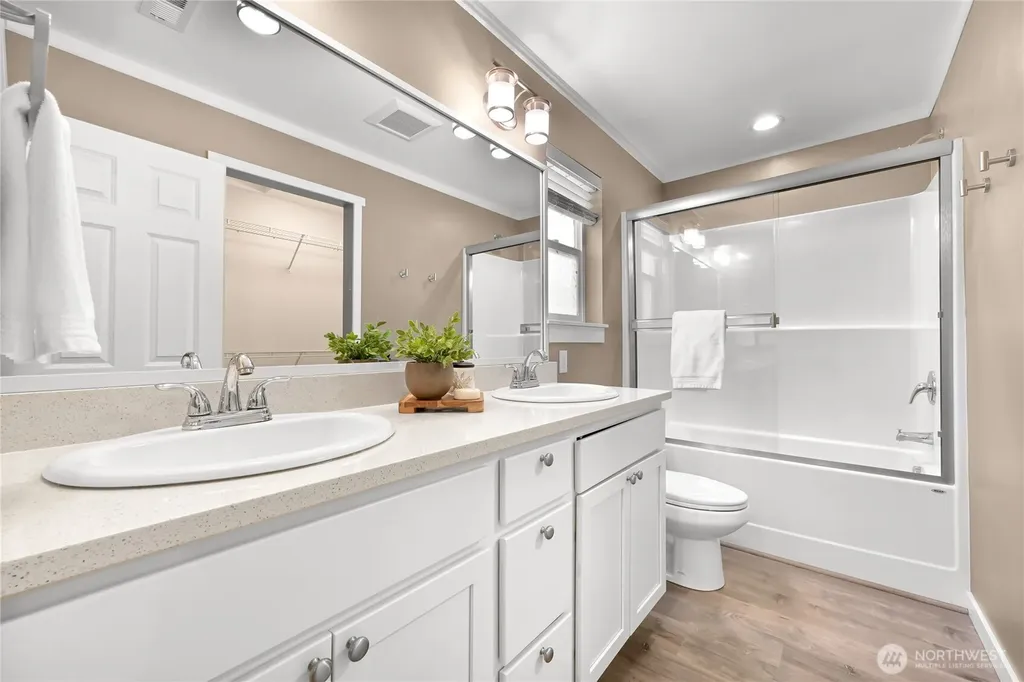 295 Whitetail Loop Blaine WA 98230