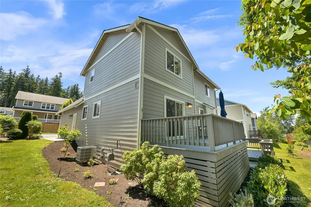 295 Whitetail Loop Blaine WA 98230