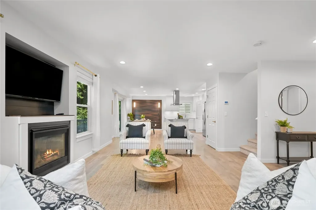 295 Whitetail Loop Blaine WA 98230