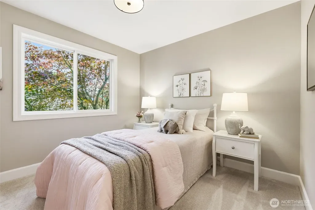 920 225th Court NE Sammamish WA 98074